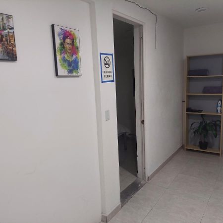 H5 - Habitacion Privada A 200 Mt Del Aepto Int. T1 Cdmx メキシコシティ エクステリア 写真