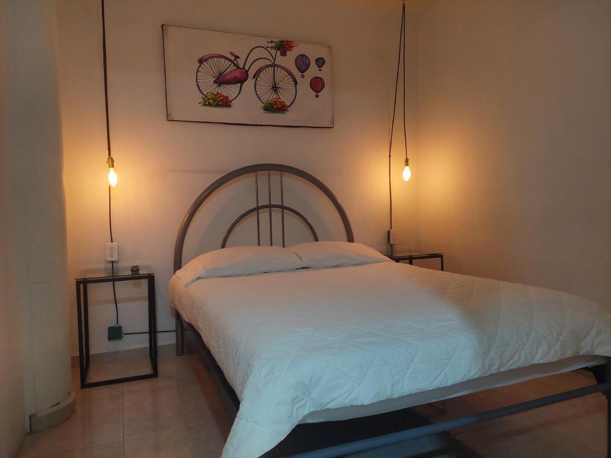 H5 - Habitacion Privada A 200 Mt Del Aepto Int. T1 Cdmx メキシコシティ エクステリア 写真